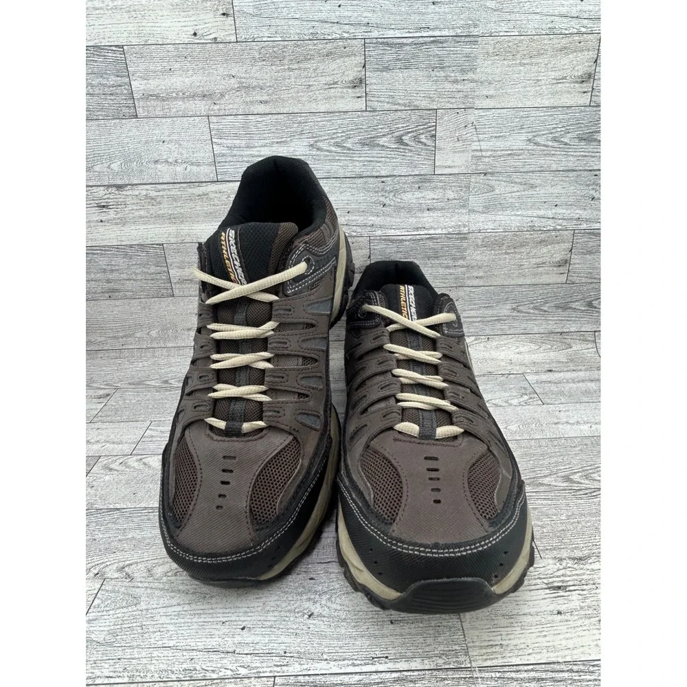 Skechers Athletics Men 10.5 Brown Black Leather Hiking‎ Walking Shoes 50125EWW